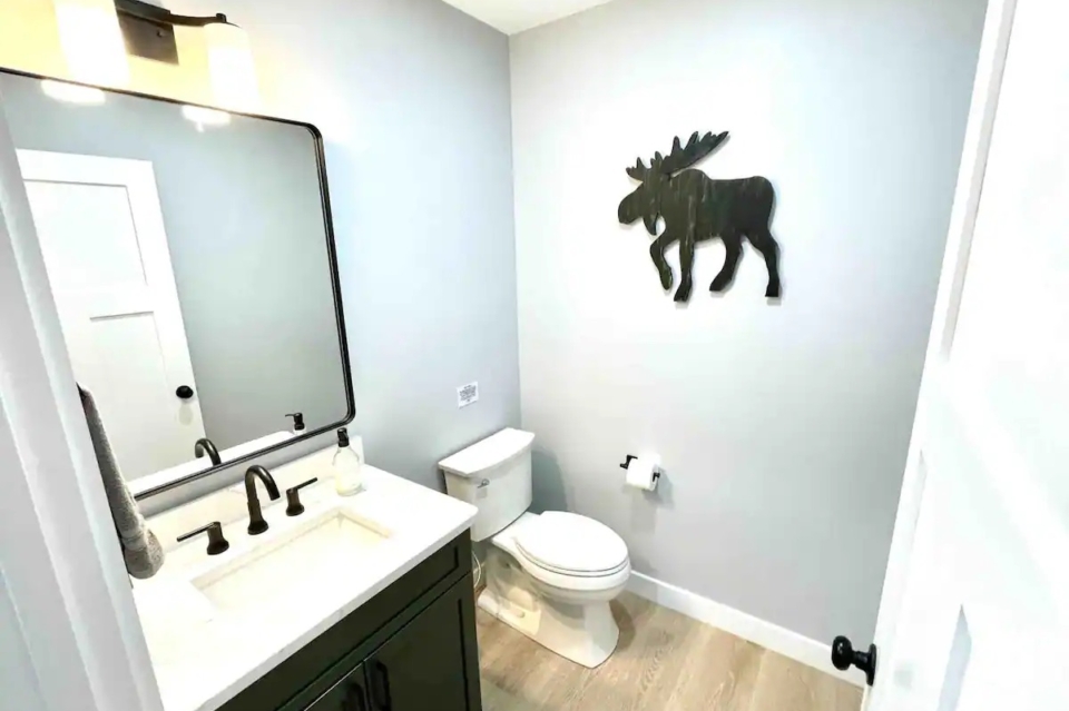 White Mountain Vacation Rentals xSTR Hospitality